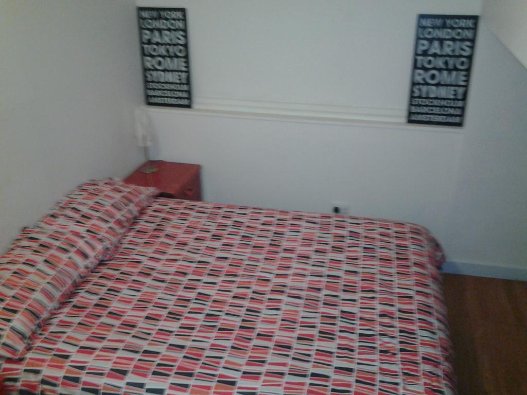 The Melbourne Connection Travellers Hostel Стая снимка